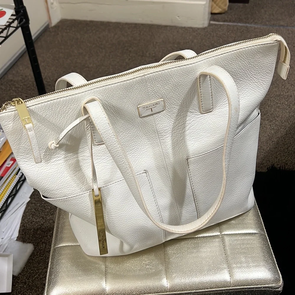Tahari white leather bag - Picture 5 of 16
